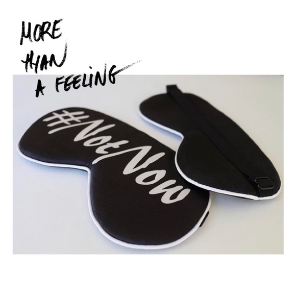 Accessories - 2/$20 Bundle 🍄 💯 Silk Sleeping Face Mask